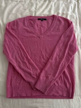 Quince Mongolian Cashmere V-Neck Sweater Pink